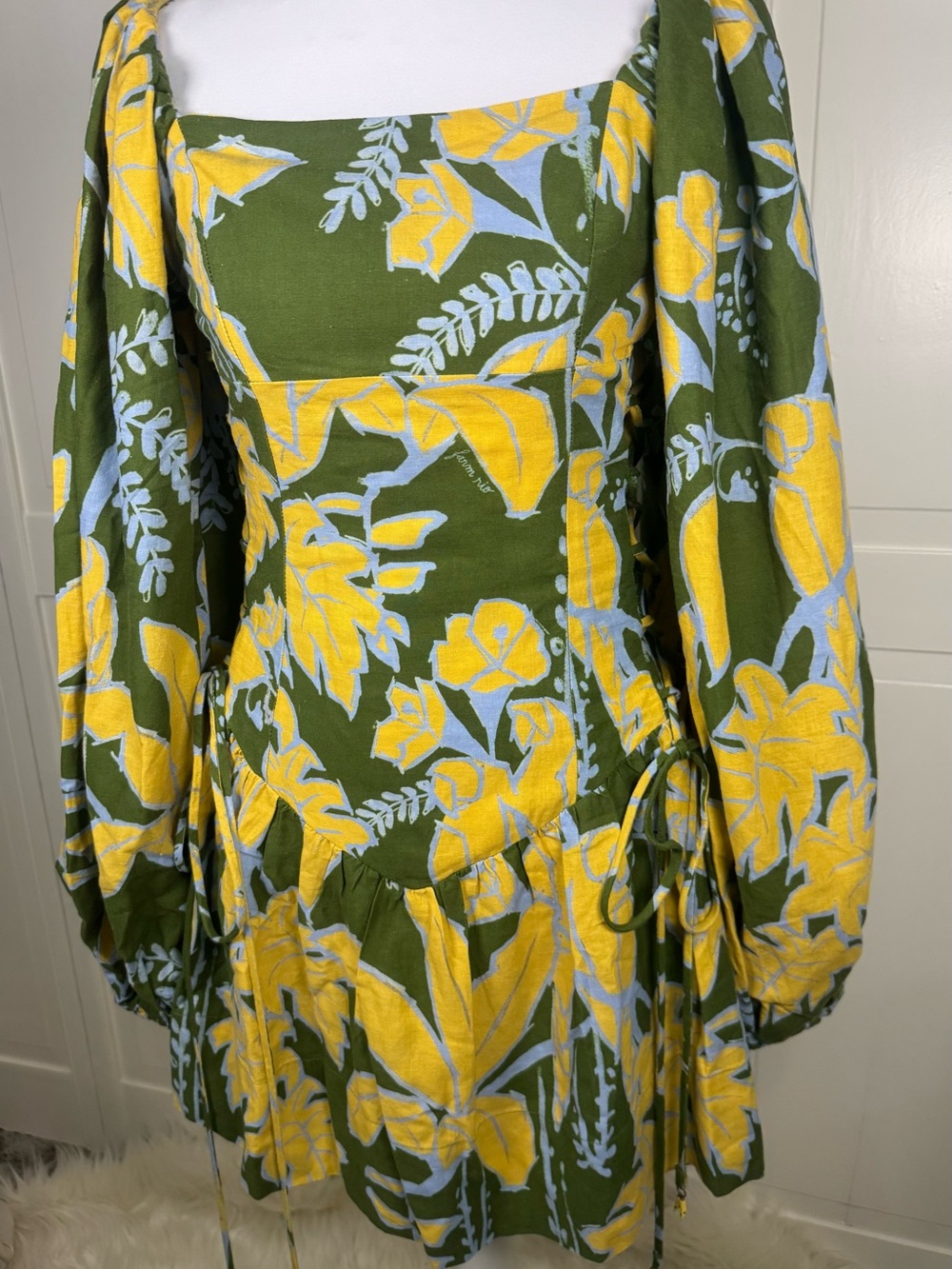 Farm Rio NWT Green Tropical Linen Blend Lace-Up Mini Dress Size S - Picture 3 of 13
